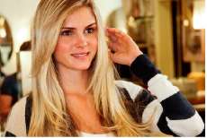 Atriz e modelo B&aacute;rbara Evans diz a amigos que foi tra&iacute;da por Cau&atilde; Reymond