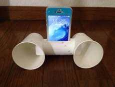 Aprenda a fazer seus pr&oacute;prios alto-falantes port&aacute;teis para smartphones usando rolo de papel higi&ecirc;nico e copos descart&aacute;veis