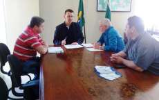 Guarania&ccedil;u - Munic&iacute;pio ganha novo caminh&atilde;o coletor de res&iacute;duos s&oacute;lidos