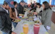 Cand&oacute;i - Merenda escolar: cozinheiras da rede municipal fazem capacita&ccedil;&atilde;o gastron&ocirc;mica