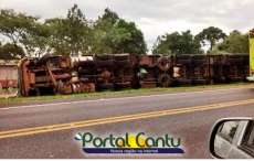 Ibema - Caminh&atilde;o tomba na BR 277