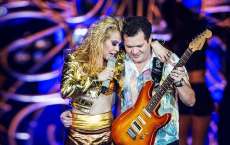 Chimbinha deixa palco em Teresina ap&oacute;s Joelma se recusar a dan&ccedil;ar