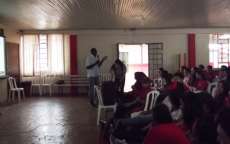 Pinh&atilde;o - Alunos do Col&eacute;gio Proc&oacute;pio participam de palestra educativa
