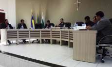 Guarania&ccedil;u - Vereadores aprovam a Lei de Diretrizes Or&ccedil;ament&aacute;rias de 2015