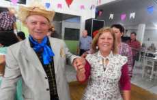 Laranjeiras - Clube do idoso Rancho Alegre realiza festa junina