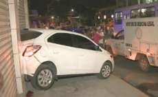 Sem saber dirigir, bandido rouba carro autom&aacute;tico, bate e morre em acidente