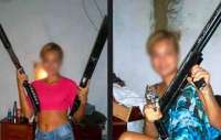 PM encontra armas ostentadas por loira em rede social