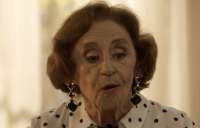 'Sol Nascente': Sinh&aacute; revela fortuna de Tanaka e explica interesse em caixa secreta