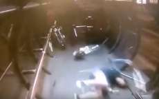 Veja v&iacute;deo de acidente impressionante com motoqueiro em Curitiba