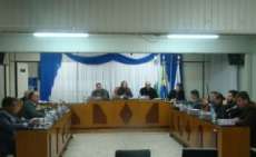 Laranjeiras - Por 8 votos a 5, vereadores aprovam contas do executivo, referente ao exercício financeiro de 2011