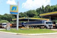Posto Saci - Br 277, Trevo de acesso &agrave; Curitiba - Guarania&ccedil;u