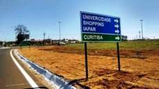 Erro de portugu&ecirc;s em placa vira motivo de piada no Paran&aacute;