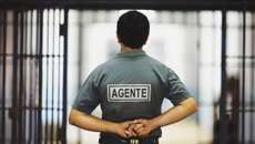 Agentes penitenci&aacute;rios aderem &agrave; greve no Paran&aacute;