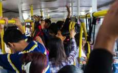 Mulher &eacute; indenizada depois de viajar em p&eacute; em &ocirc;nibus