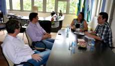 Laranjeiras - Governo Municipal anuncia instalação da primeira multinacional no município