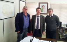 Vereador Claudir Crotti, Nilton Bezerra e Jos&eacute; Crotti.