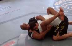 Anderson Silva cria pol&ecirc;mica na net ao postar v&iacute;deo depois da derrota de Vitor Belfort para Weidman
