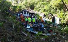 8 pessoas morem e v&aacute;rias ficam feridas em acidente com &ocirc;nibus no Esp&iacute;rito Santo