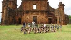 Campo Bonito - Projeto Curumim envolve 40 alunos em viagem