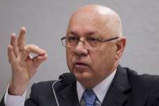 Em acidente a&eacute;reo, morre Teori Zavascki, ministro do STF