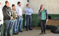 Laranjeiras - No bairro Água Verde, Governo Municipal formaliza entrega de R$ 600 mil para pavimentação de 9 ruas
