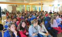 Cantagalo - Palestra procurou conscientizar alunos quanto aos cuidados no transito
