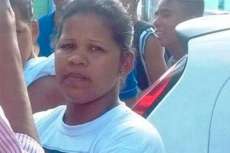 Pol&iacute;cia procura m&atilde;e acusada de mandar matar o filho de 7 anos