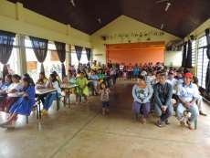 Nova Laranjeiras - Reuni&atilde;o na &aacute;rea ind&iacute;gena sobre Bolsa Fam&iacute;lia