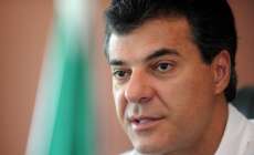 Governador Beto Richa anuncia a contrata&ccedil;&atilde;o de 75 delegados e novos policiais civis