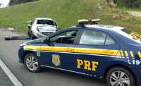 Policial militar sem cinto é ejetado de carro e morre em capotamento na BR-116