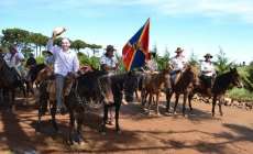 Pinh&atilde;o - Grupo de Tropeiros &ndash; &Eacute; a cultura tradicionalista presente na 10&ordf; Festa do Pinh&atilde;o