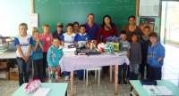 Palmital - Secretária Noriam entrega materiais pedagógicos