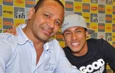 Pai de Neymar e atacante podem ser presos por sonega&ccedil;&atilde;o