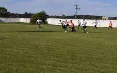 Pinh&atilde;o - Com dois empates, equipe soma oito pontos no Campeonato Regional de Futebol Veterano