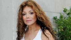 La Toya Jackson diz que esp&iacute;rito de Michael assombra casa