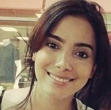 F&atilde; reencontra m&atilde;e desaparecida com a ajuda de Anitta