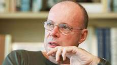 Autor Gilberto Braga &eacute; acusado de assediar estudante em academia