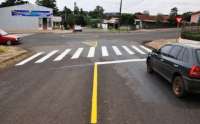 Laranjeiras - Prefeitura inicia pintura de sinalização da rotatória na esquina da Ezídio Bozza com a José Campigotto.