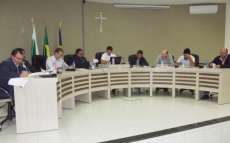 Guarania&ccedil;u - Em sess&atilde;o de quase tr&ecirc;s horas, C&acirc;mara de Vereadores aprova nove projetos
