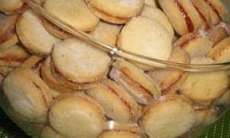 Aprenda a fazer os deliciosos biscoitos casadinhos