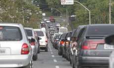 Fluxo de ve&iacute;culos aumentar&aacute; na BR-277 durante o feriado do Trabalhador