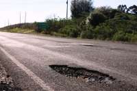 Pinh&atilde;o - Prefeito Dirceu de Oliveira pede melhorias na PR-170