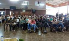 Rio Bonito do Igua&ccedil;u - Secretaria de Educa&ccedil;&atilde;o realizou 1&ordm; Encontro Ano Letivo 2017