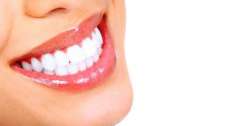 Como clarear os dentes: m&eacute;todos caseiros funcionam?