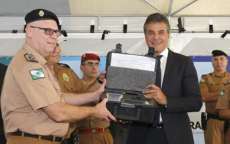Governo entrega &agrave; Pol&iacute;cia Militar 384 baf&ocirc;metros