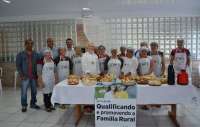 Pinh&atilde;o - Secretaria de Ind&uacute;stria e Com&eacute;rcio, Sindicato Rural e SENAR oferecem curso de panifica&ccedil;&atilde;o
