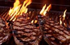 Para especialistas, churrasco de domingo &eacute; vil&atilde;o do aquecimento global