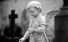 Por falha de hospital, casal sepultou corpo errado pensando ser o do filho
