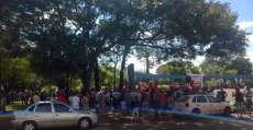 Quedas - Protesto do MST re&uacute;ne 3 mil pessoas no centro