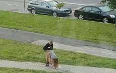Casal &eacute; visto tendo rela&ccedil;&atilde;o sexual na rua e foto viraliza na internet